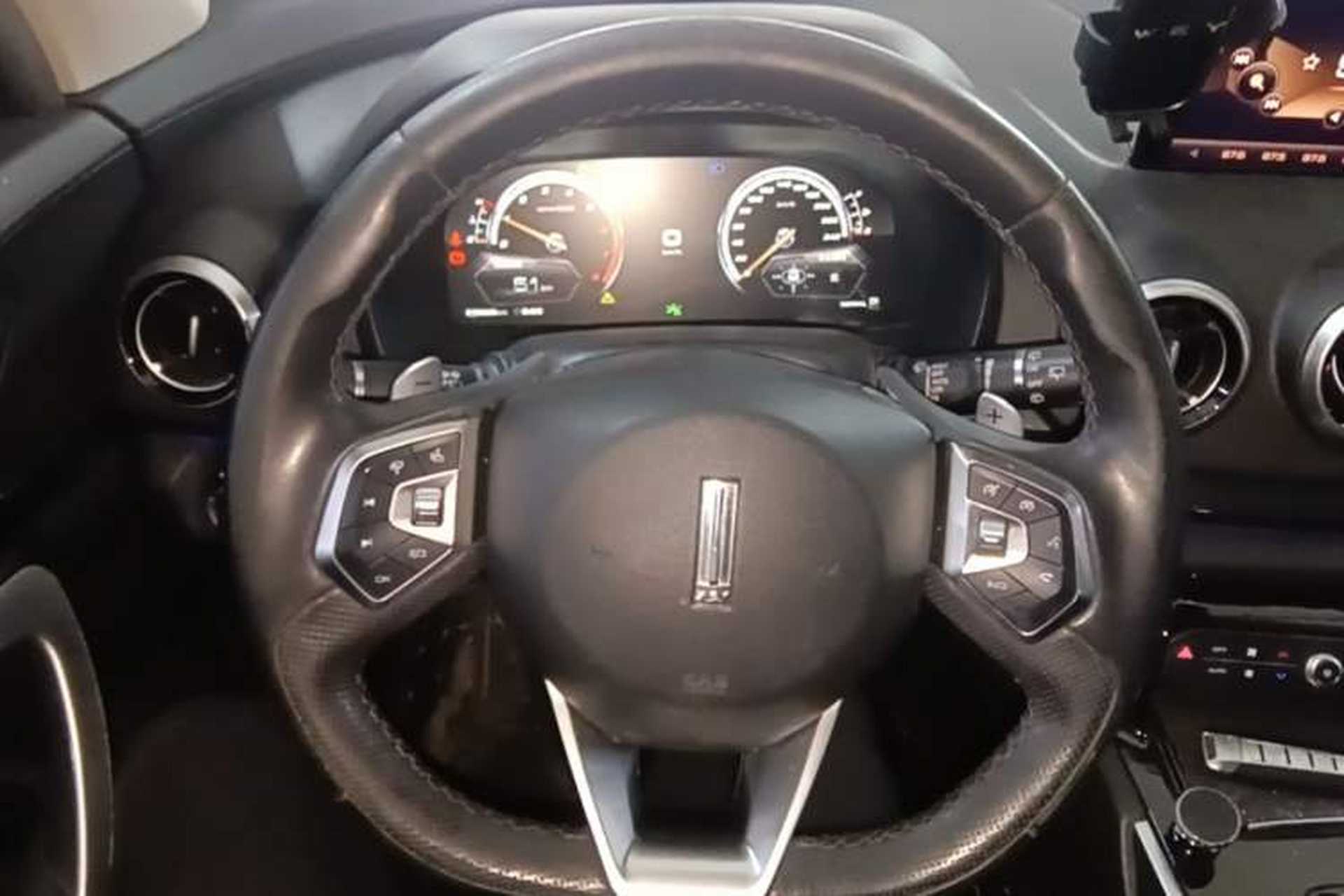 Used Wey VV7 2017 2.0T Ultra-Luxury Version Steering Wheel