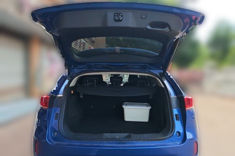 Used Wey VV7 2017 2.0T Flagship Model Trunk