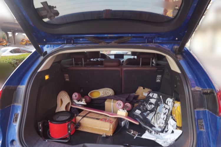 Used Wey VV7 2017 2.0T Flagship Model Trunk