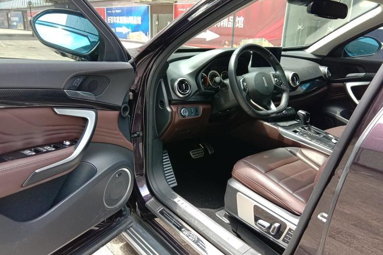 Used Wey VV7 2017 2.0T Flagship Model Driver Seat