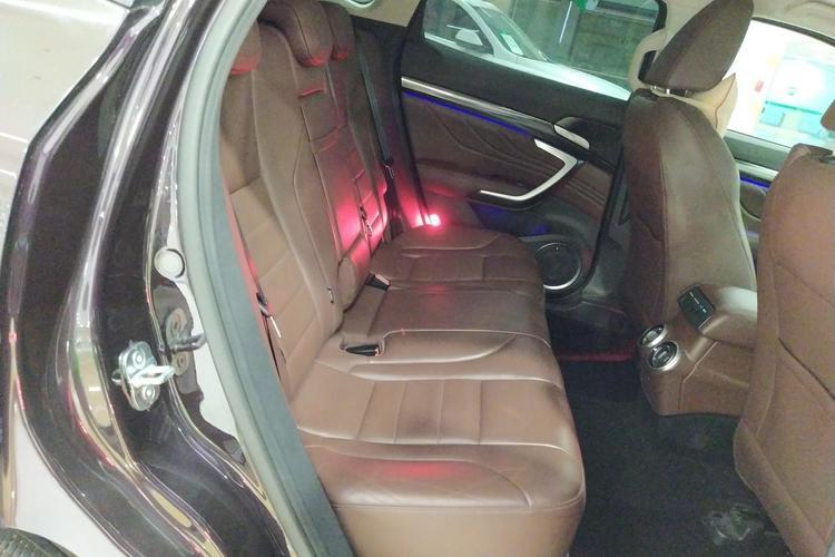 Used Wey VV7 2017 2.0T Flagship Model Right Rear Seat