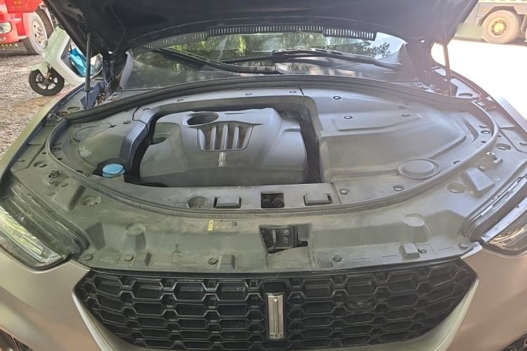 Used Wey VV7 2017 2.0T Flagship Model Engine Bay