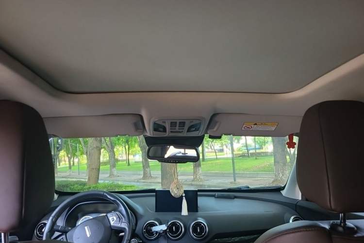 Used Wey VV7 2017 2.0T Flagship Model Headliner