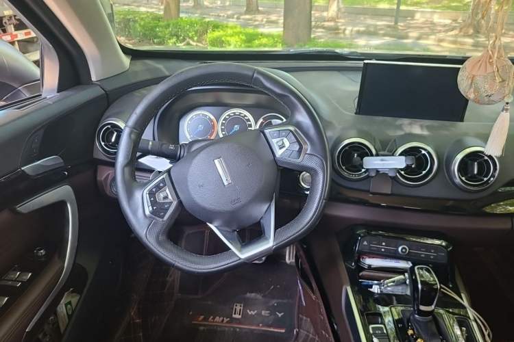 Used Wey VV7 2017 2.0T Flagship Model Steering Wheel
