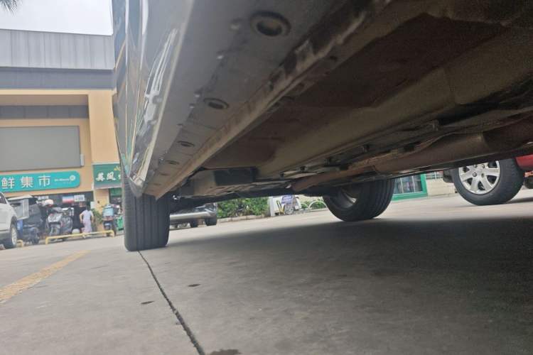 Used Wey VV7 2017 2.0T Flagship Model Chassis Front Right