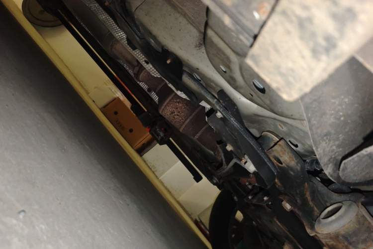 Used Wey VV7 2017 2.0T Flagship Model Chassis Front Right