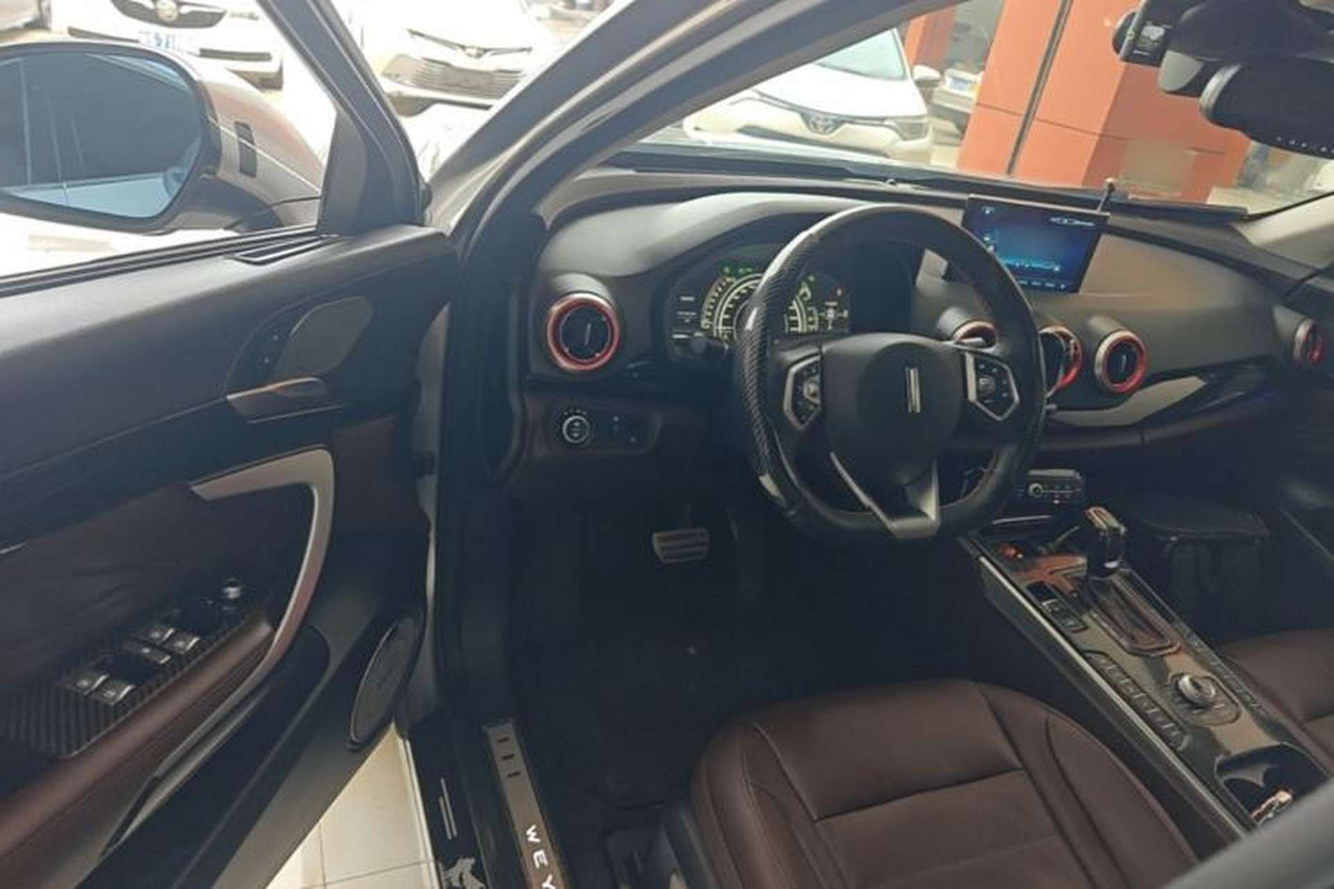 Used Wey VV7 2017 2.0T Flagship Model Driver Seat