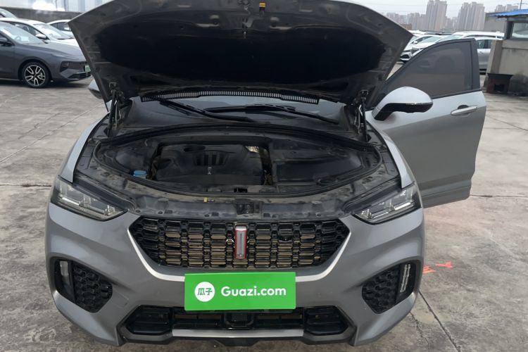 Used Wey VV7 2017 2.0T Ultra-Luxury Version Engine Bay