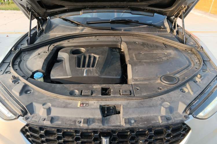 Used Wey VV7 2017 2.0T Flagship Model Engine Bay
