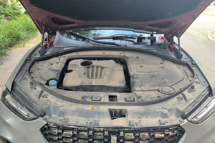 Used Wey VV7 2017 2.0T Flagship Model Engine Bay