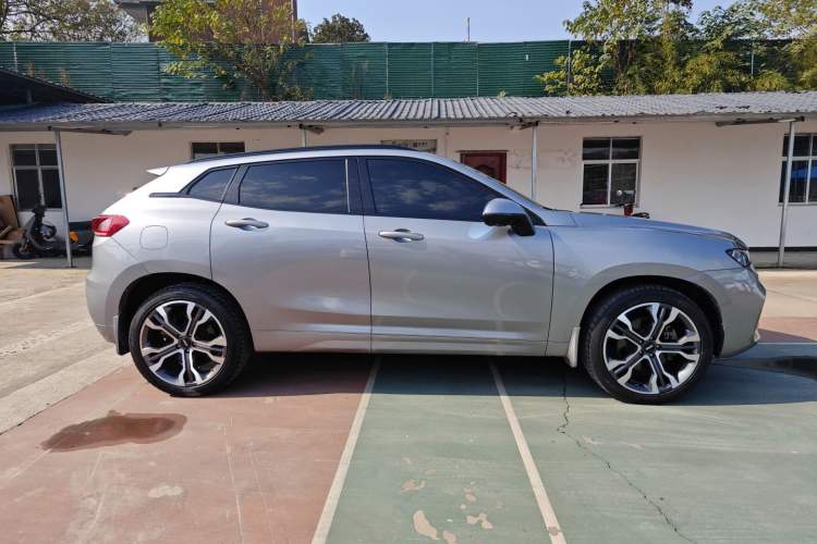 Used Wey VV7 2017 2.0T Flagship Model Exterior 1