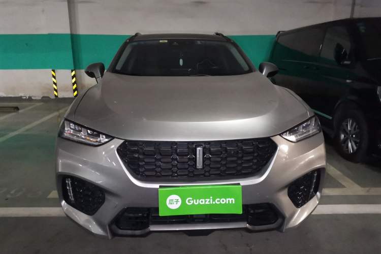 Used Wey VV7 2017 2.0T Flagship Model Front