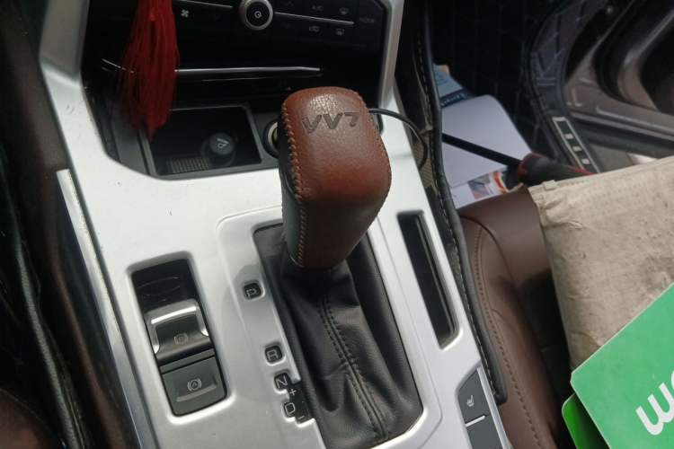 Used Wey VV7 2017 2.0T Flagship Model Gear Lever