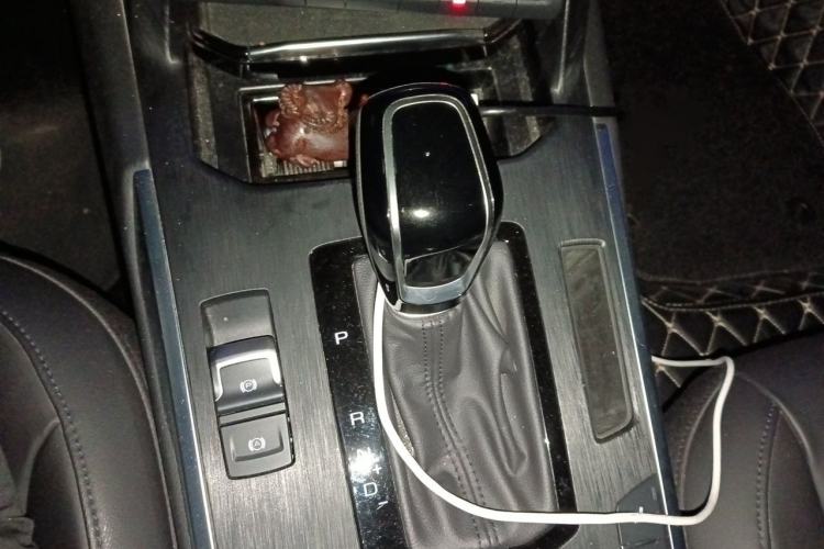 Used Wey VV7 2017 VV7c 2.0T Flagship Model Gear Lever