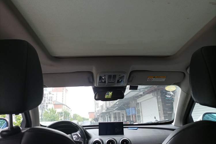 Used Wey VV7 2017 2.0T Flagship Model Headliner