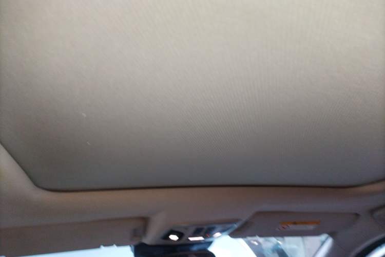 Used Wey VV7 2017 2.0T Ultra-Luxury Version Headliner