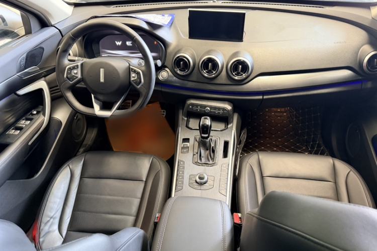 Used Wey VV7 2017 VV7c 2.0T Flagship Model Interior 3