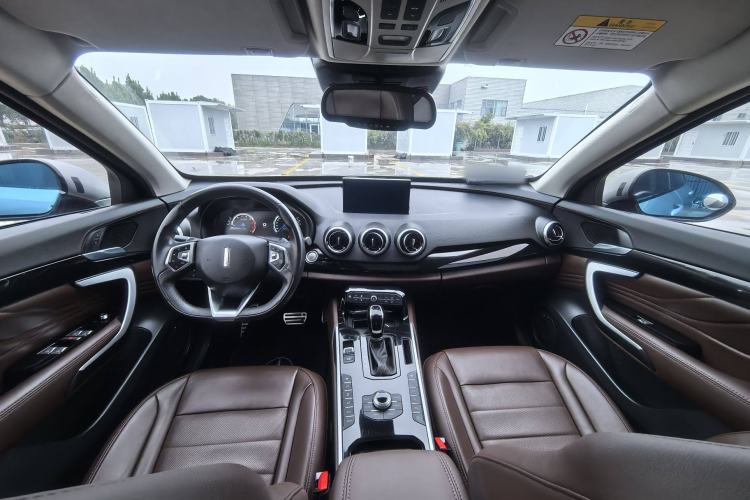 Used Wey VV7 2017 2.0T Flagship Model Interior 4