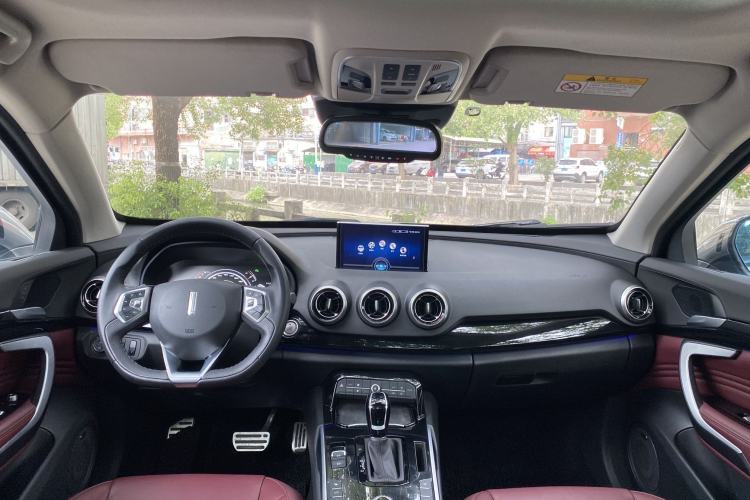 Used Wey VV7 2017 2.0T Flagship Model Interior 7