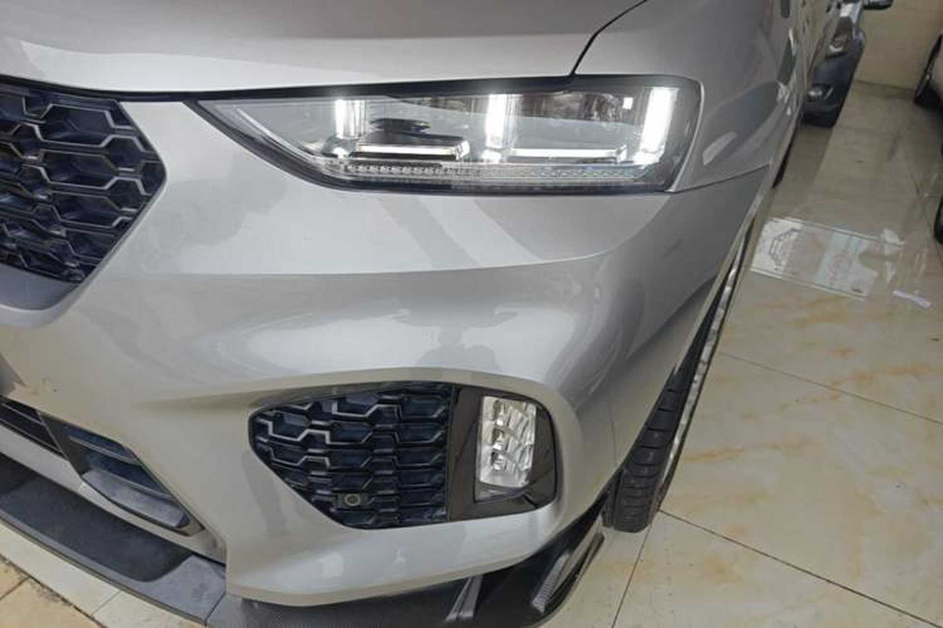 Used Wey VV7 2017 2.0T Flagship Model Left Front Headlight