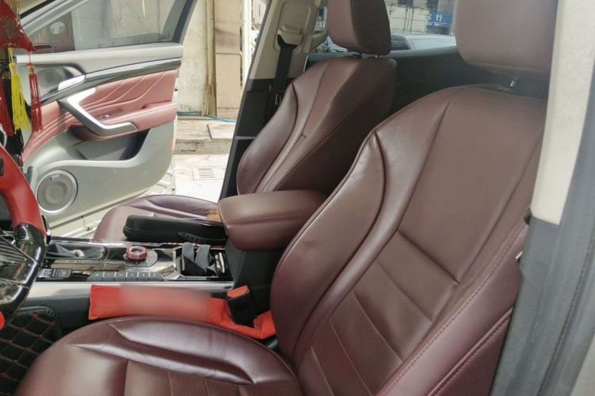 Used Wey VV7 2017 2.0T Flagship Model Left Front Seat