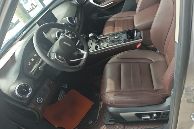 Used Wey VV7 2017 2.0T Flagship Model Left Front Seat
