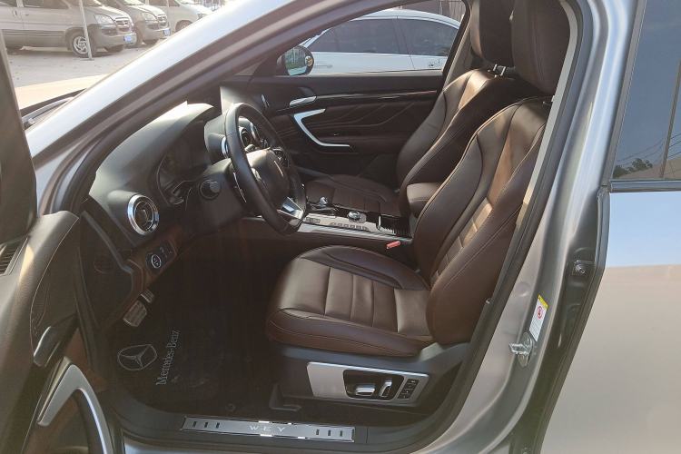 Used Wey VV7 2017 2.0T Flagship Model Left Front Seat