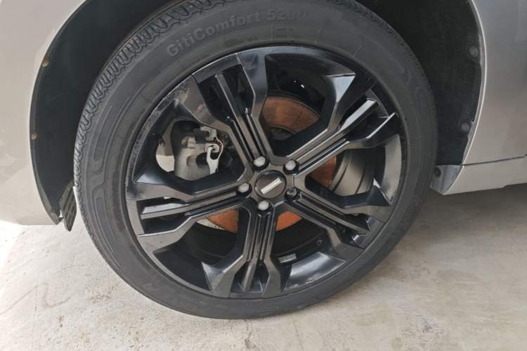 Used Wey VV7 2017 2.0T Flagship Model Left Front Wheel Hub