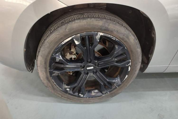 Used Wey VV7 2017 2.0T Flagship Model Left Front Wheel Hub