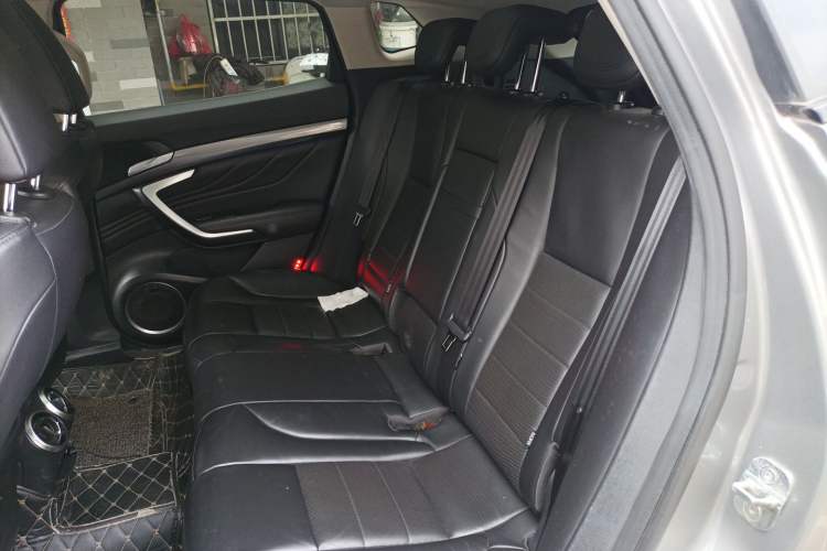 Used Wey VV7 2017 2.0T Flagship Model Left Rear Seat