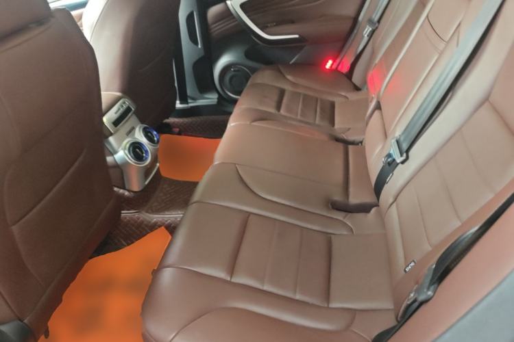 Used Wey VV7 2017 2.0T Flagship Model Left Rear Seat