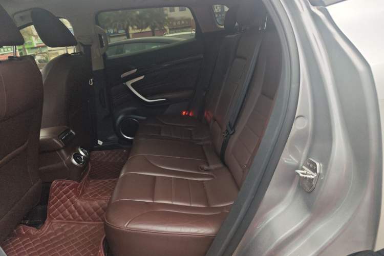 Used Wey VV7 2017 2.0T Flagship Model Left Rear Seat