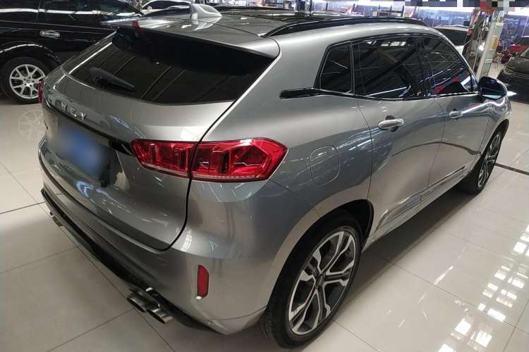 Used Wey VV7 2017 2.0T Flagship Model Rear Right 45 Deg
