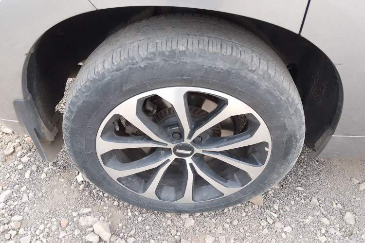 Used Wey VV7 2017 2.0T Ultra-Luxury Version Right Rear Wheel Hub