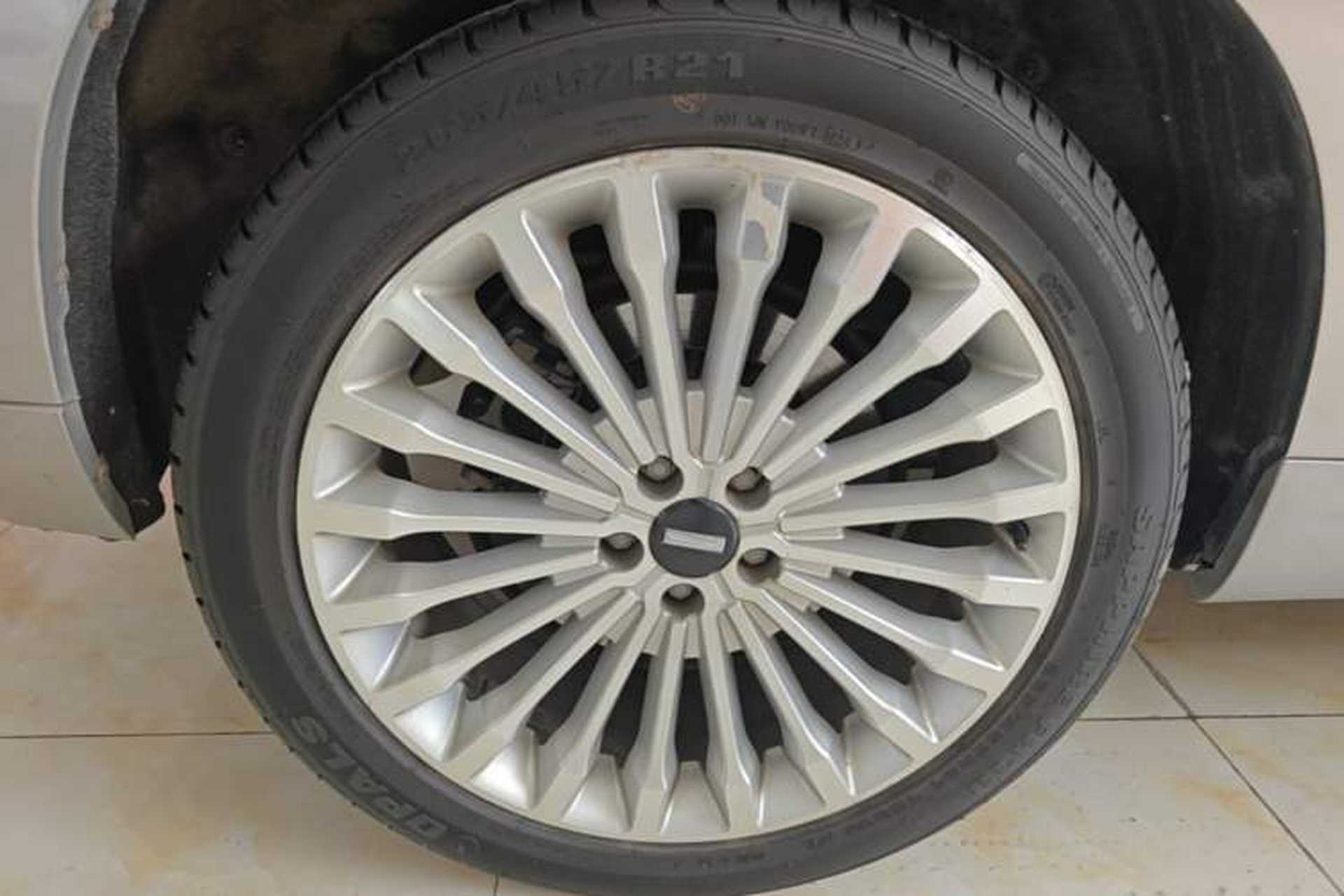 Used Wey VV7 2017 2.0T Flagship Model Right Rear Wheel Hub