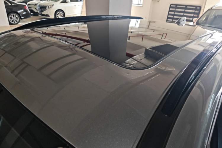Used Wey VV7 2017 2.0T Flagship Model Roof