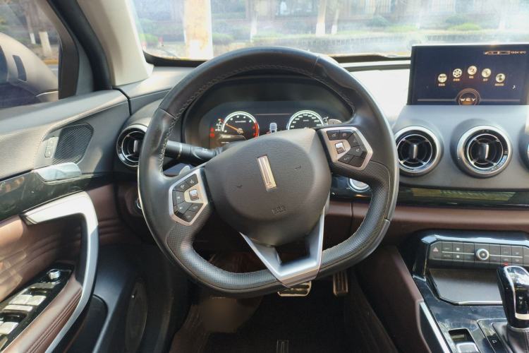 Used Wey VV7 2017 2.0T Flagship Model Steering Wheel