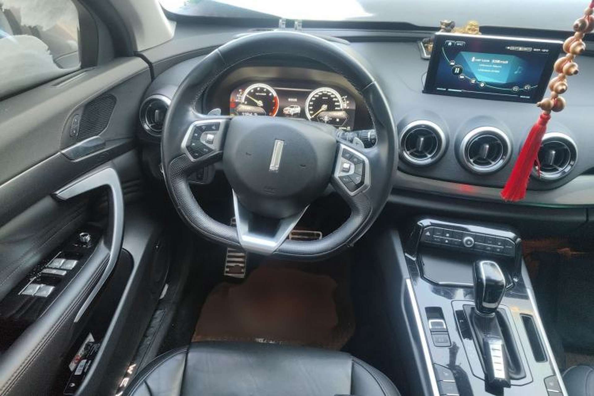 Used Wey VV7 2017 2.0T Flagship Model Steering Wheel