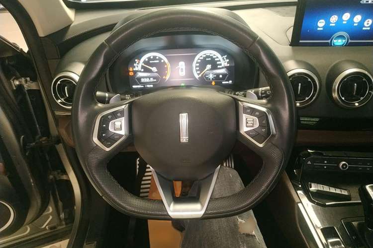Used Wey VV7 2017 2.0T Flagship Model Steering Wheel
