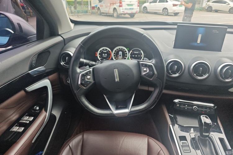 Used Wey VV7 2017 2.0T Flagship Model Steering Wheel
