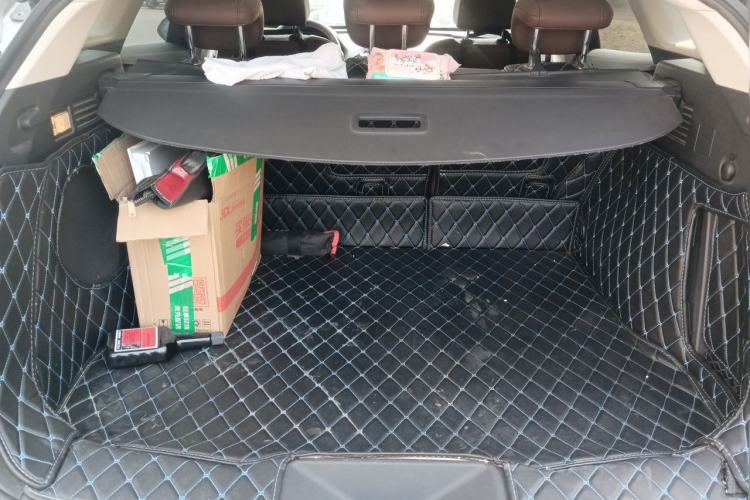 Used Wey VV7 2017 2.0T Flagship Model Trunk