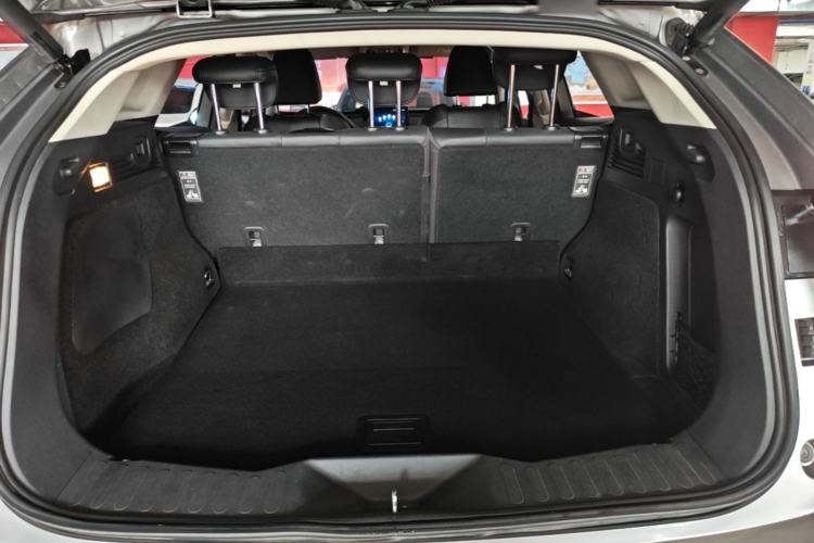 Used Wey VV7 2017 2.0T Flagship Model Trunk