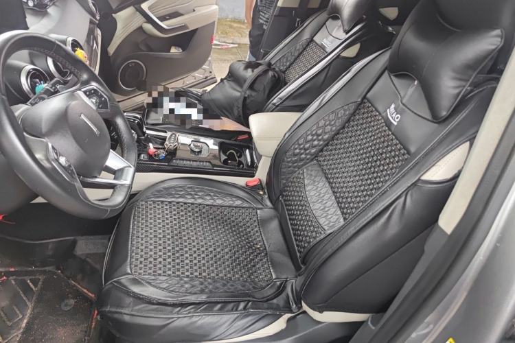 Used Wey VV7 2017 2.0T Flagship Model Left Front Seat