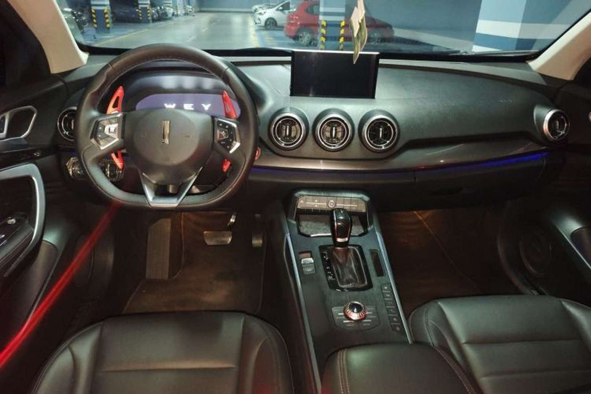 Used Wey VV7 2017 2.0T Ultra-Luxury Version Center Console