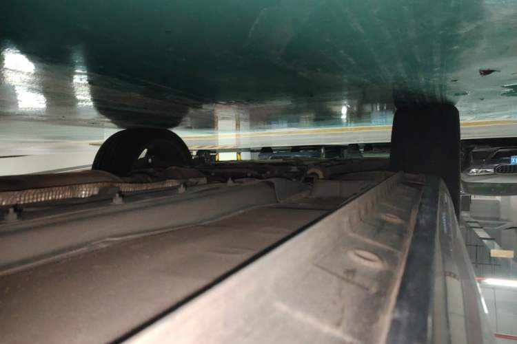 Used Wey VV7 2017 2.0T Flagship Model Chassis Front Left