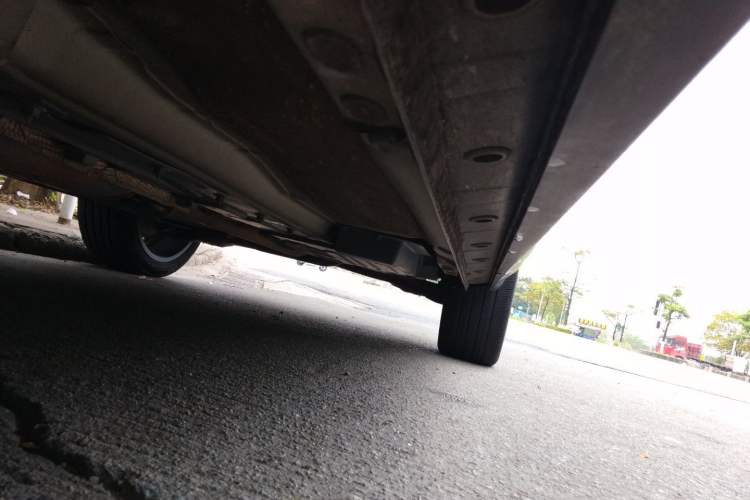 Used Wey VV7 2017 2.0T Flagship Model Chassis Front Left