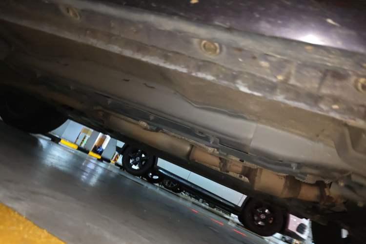 Used Wey VV7 2017 2.0T Ultra-Luxury Version Chassis Front Right