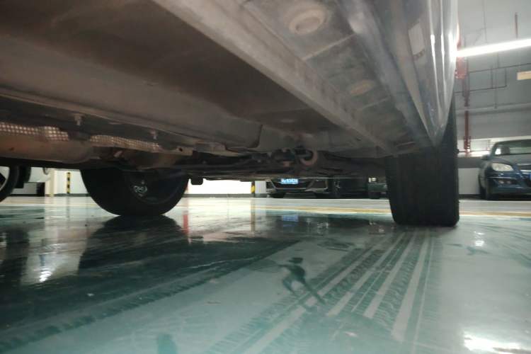 Used Wey VV7 2017 2.0T Flagship Model Chassis Front Right