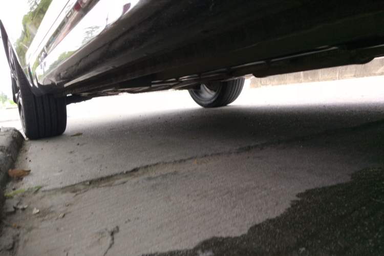 Used Wey VV7 2017 2.0T Flagship Model Chassis Front Right