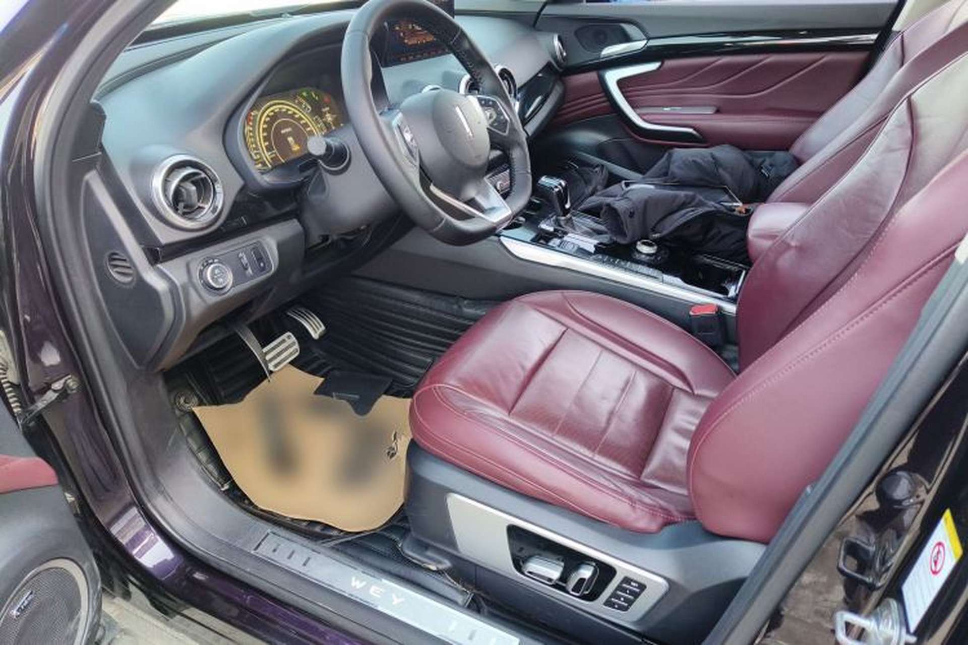 Used Wey VV7 2017 2.0T Flagship Model Driver Seat